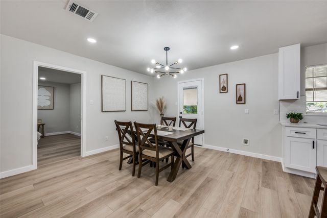 112 Oriole Drive, Arlington, TX 76010