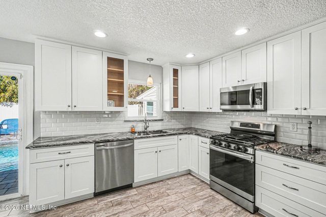 7281 CACTUS CUT Court, Middleburg, FL 32068