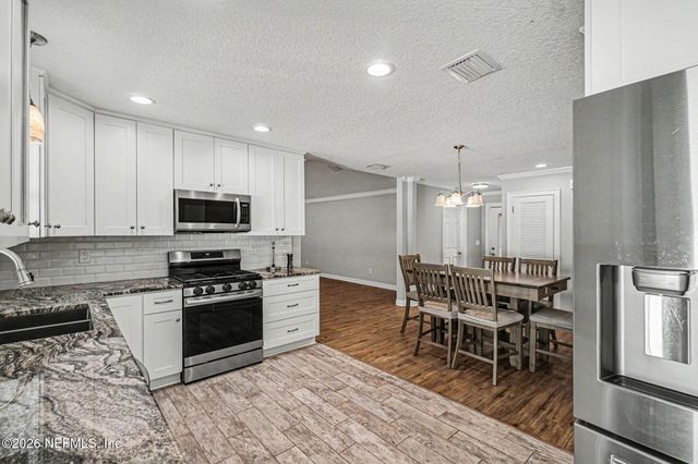 7281 CACTUS CUT Court, Middleburg, FL 32068