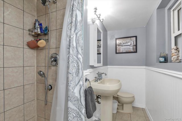 30 York Street, Malverne, NY 11565