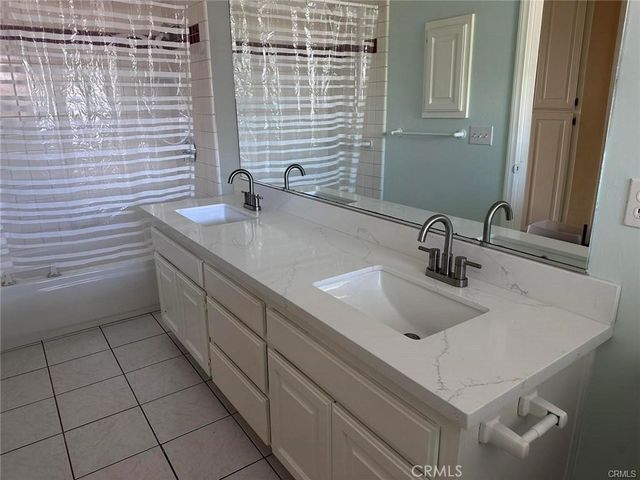 19345 Oneida Road, Apple Valley, CA 92307