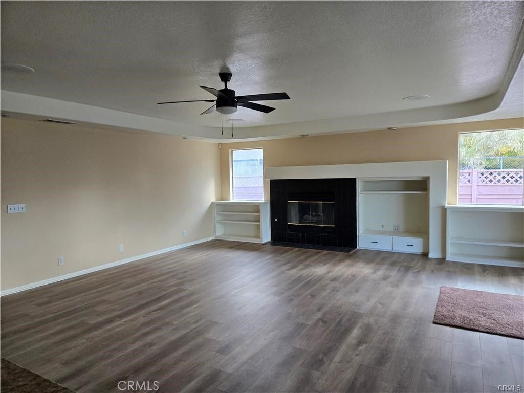 Image 15 of property listing at 19345 Oneida Road, Apple Valley, CA 92307