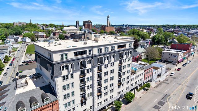 461 Bank Street 706, New London, CT 06320
