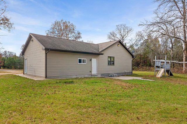 W5196 St Josephs Way, Necedah, WI 54646