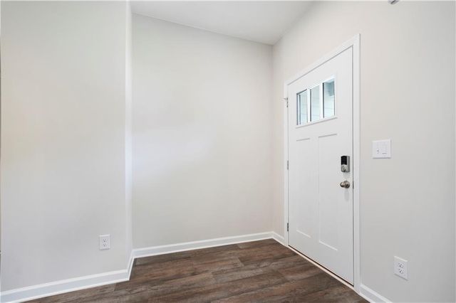 238 FERN DALE Drive, Fairburn, GA 30213