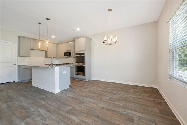 238 FERN DALE Drive, Fairburn, GA 30213
