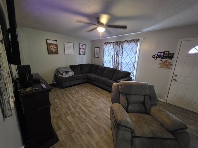 10 Shari Court, Barbourville, KY 40906