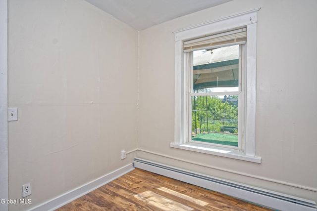 7 Wilbur Street, Albany, NY 12202