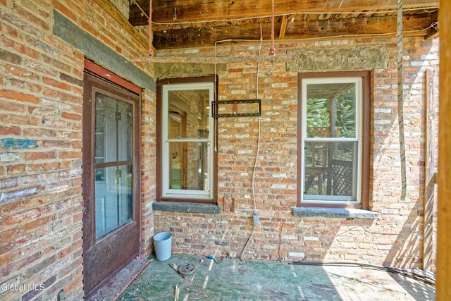 7 Wilbur Street, Albany, NY 12202