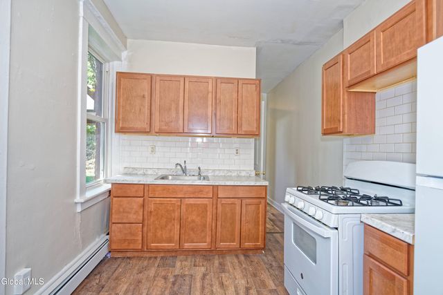 7 Wilbur Street, Albany, NY 12202