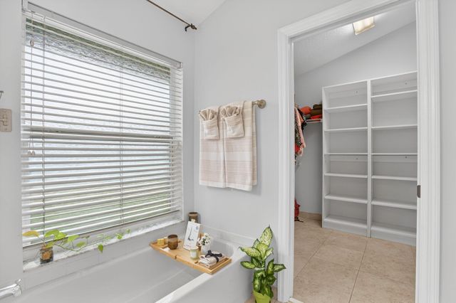 9275 SE Mercury Street, Hobe Sound, FL 33455