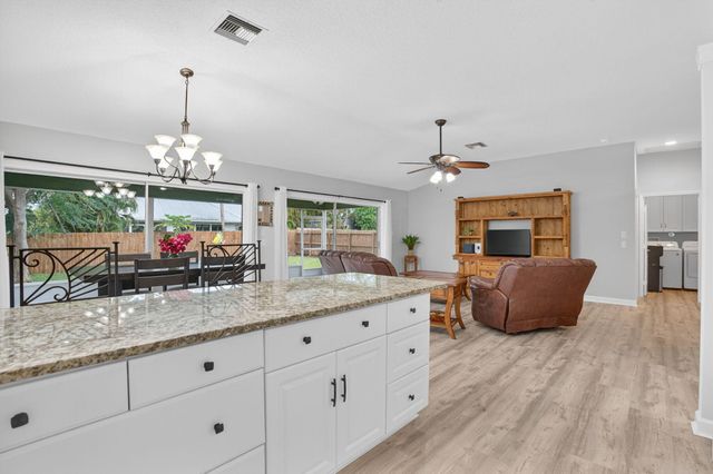 9275 SE Mercury Street, Hobe Sound, FL 33455