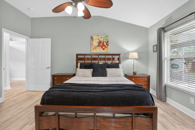 9275 SE Mercury Street, Hobe Sound, FL 33455