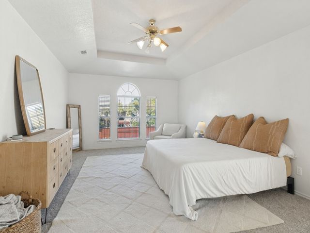 2514 Fallview Lane, Carrollton, TX 75007