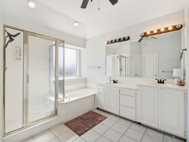 2514 Fallview Lane, Carrollton, TX 75007