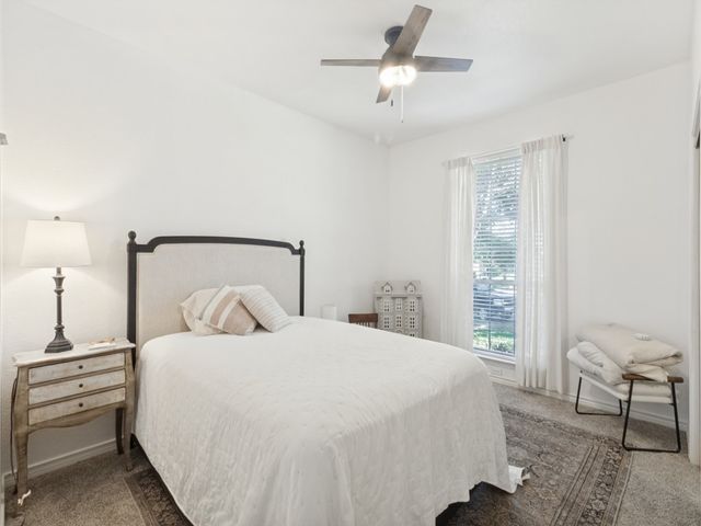 2514 Fallview Lane, Carrollton, TX 75007