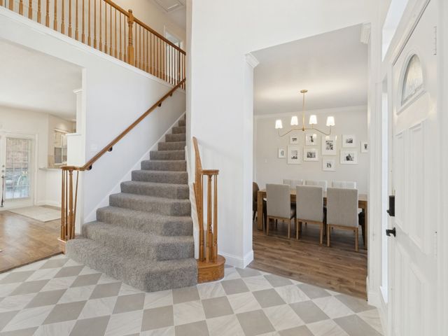 2514 Fallview Lane, Carrollton, TX 75007