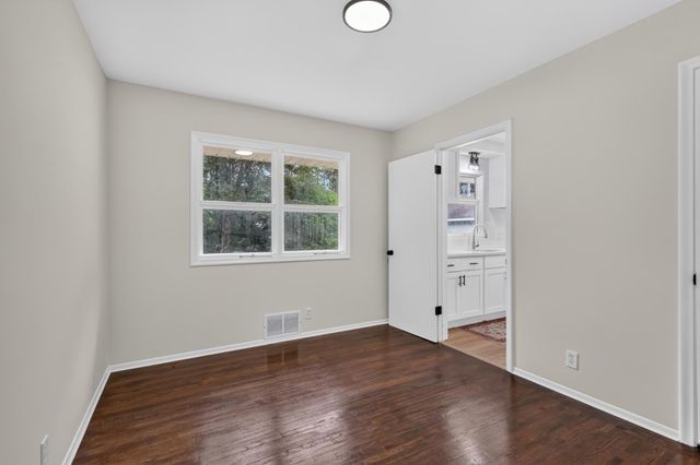1211 Sunnyside Drive, Farmington, MN 55024