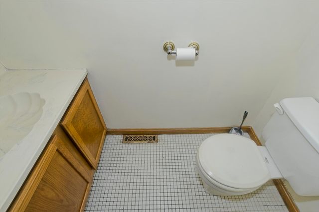 1430 Russell Rd 19, Westfield, MA 01085