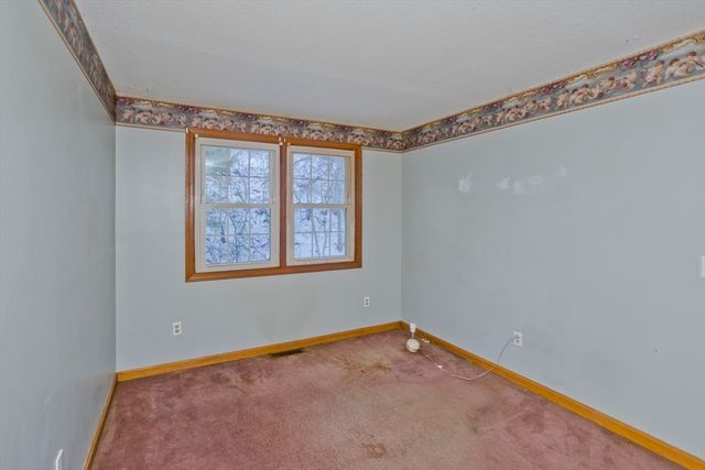 1430 Russell Rd 19, Westfield, MA 01085