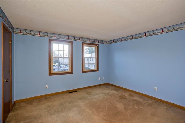 1430 Russell Rd 19, Westfield, MA 01085