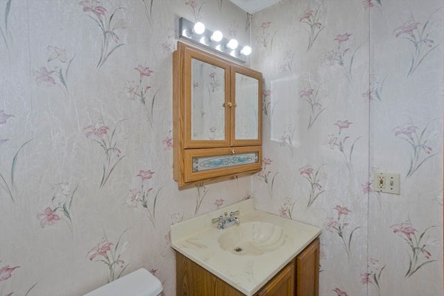 1430 Russell Rd 19, Westfield, MA 01085