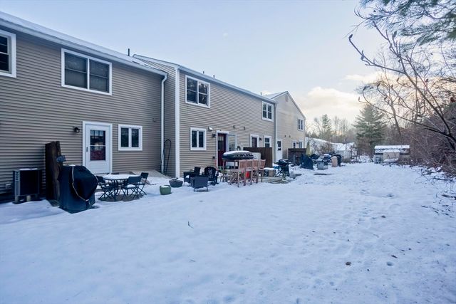 1430 Russell Rd 19, Westfield, MA 01085