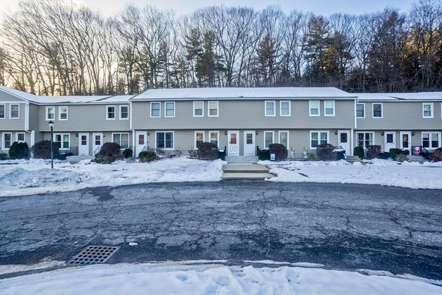 1430 Russell Rd 19, Westfield, MA 01085