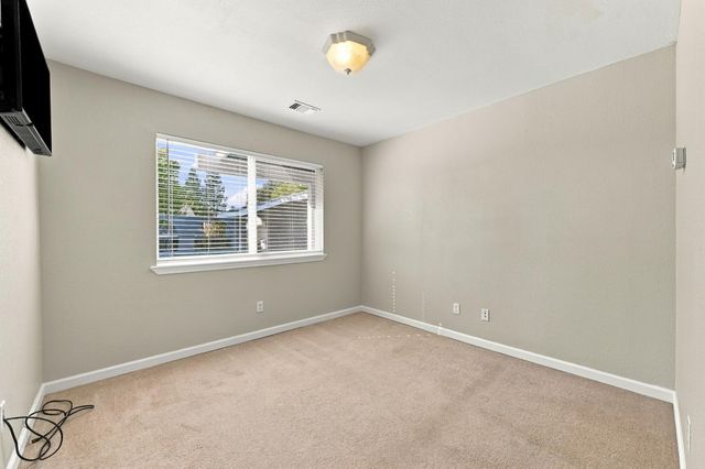 8300 Conover Dr, Citrus Heights, CA 95610