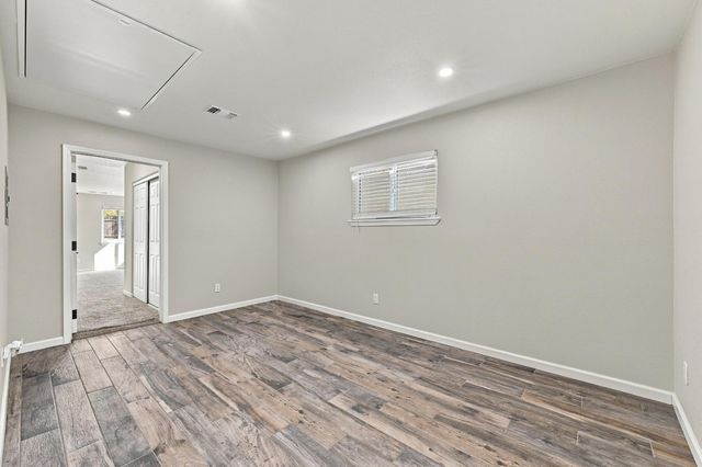 8300 Conover Dr, Citrus Heights, CA 95610