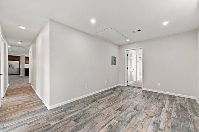 8300 Conover Dr, Citrus Heights, CA 95610
