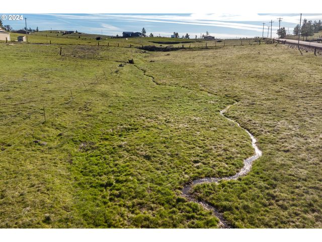 Sevenmile Hill Rd, Mosier, OR 97040