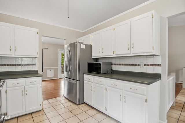 5609 Groomsbridge Court, Raleigh, NC 27612