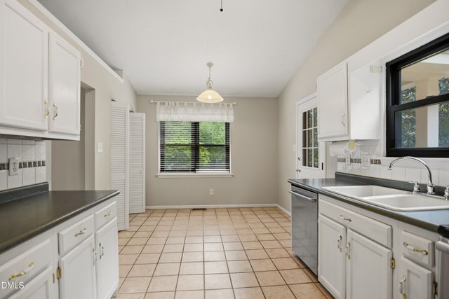 5609 Groomsbridge Court, Raleigh, NC 27612