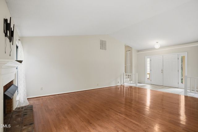 5609 Groomsbridge Court, Raleigh, NC 27612