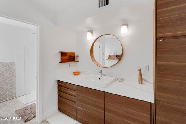 7356 E Rovey Avenue E, Scottsdale, AZ 85250