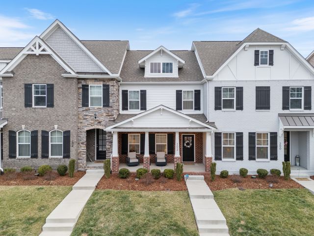 202 Grandstand Blvd, Gallatin, TN 37066