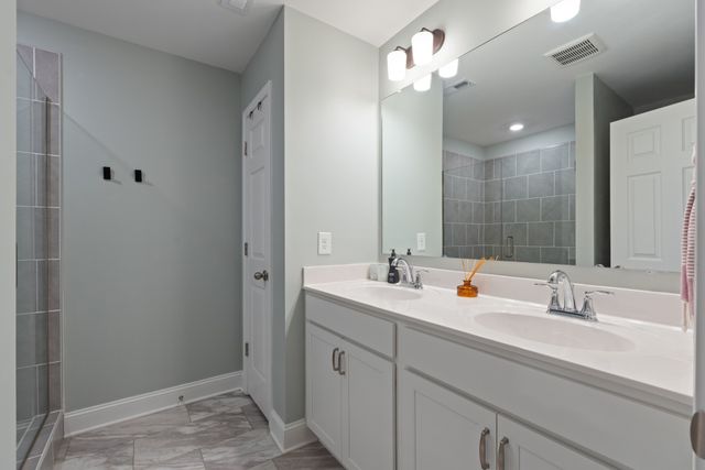 202 Grandstand Blvd, Gallatin, TN 37066