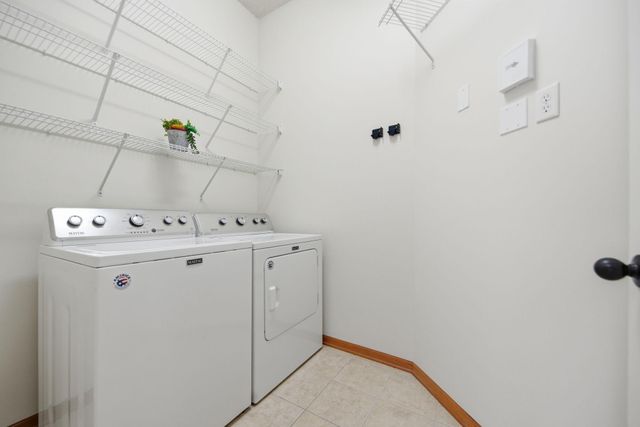 1256 County Road D E 104, Maplewood, MN 55109