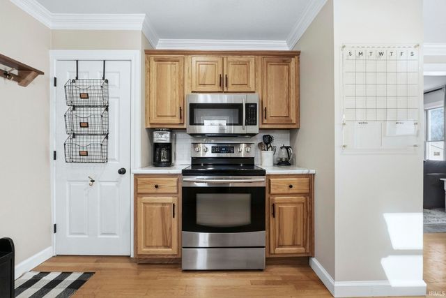 10510 Walnut Street, Leo, IN 46765