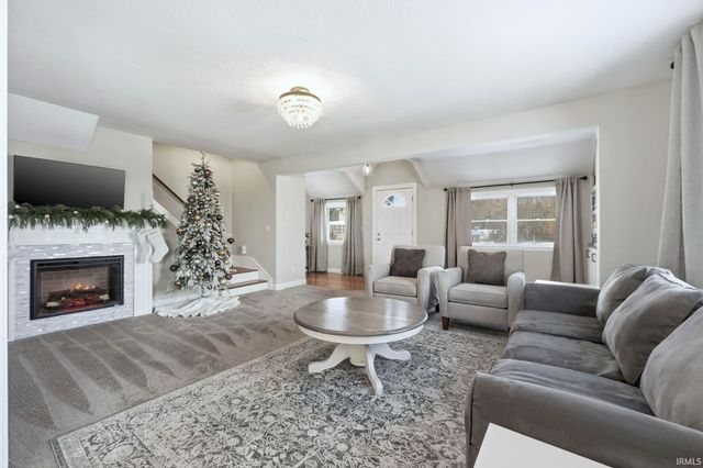 10510 Walnut Street, Leo, IN 46765