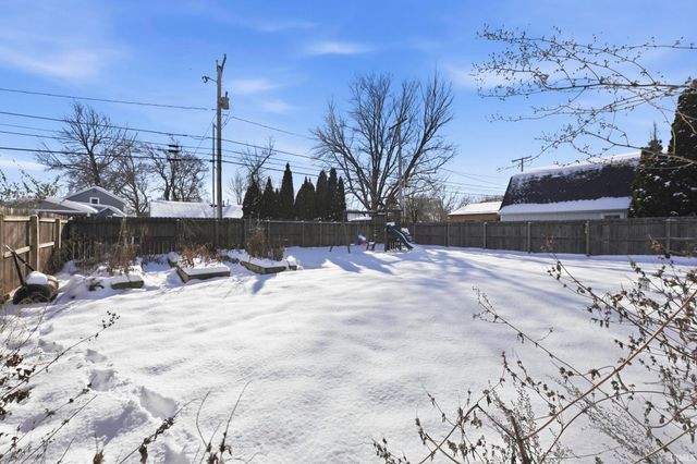 10510 Walnut Street, Leo, IN 46765