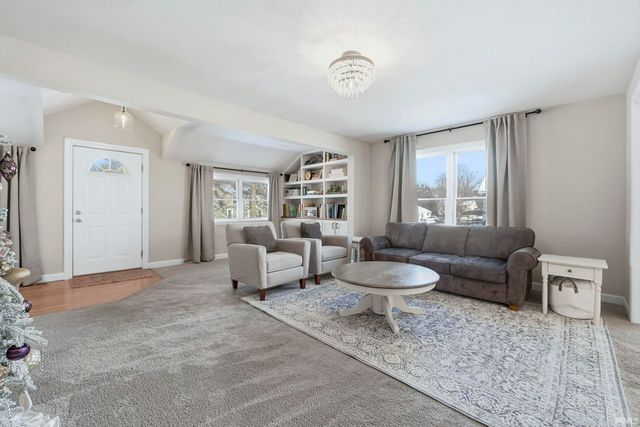 10510 Walnut Street, Leo, IN 46765