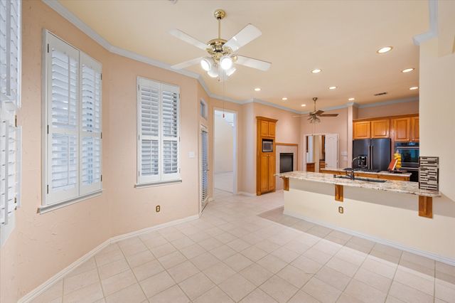 1013 Brook Arbor Drive, Mansfield, TX 76063