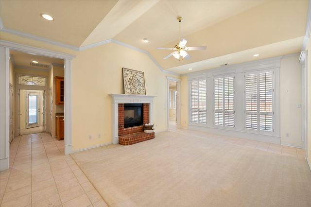 1013 Brook Arbor Drive, Mansfield, TX 76063