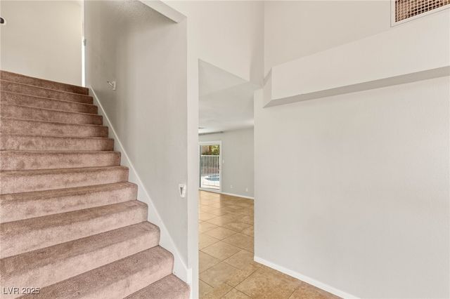 325 Esquina Drive, Henderson, NV 89014