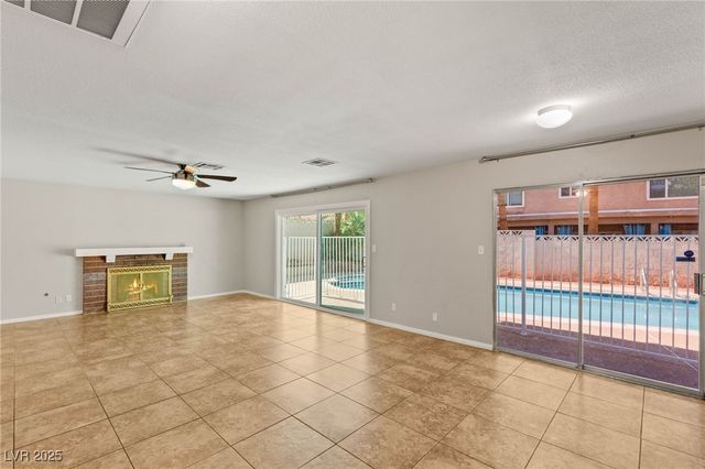 325 Esquina Drive, Henderson, NV 89014