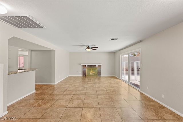 325 Esquina Drive, Henderson, NV 89014