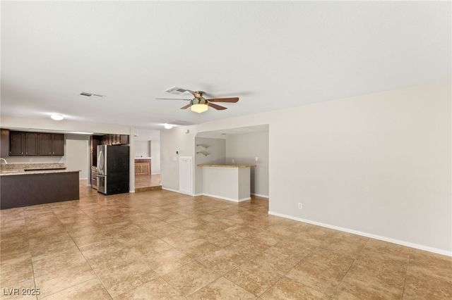 325 Esquina Drive, Henderson, NV 89014