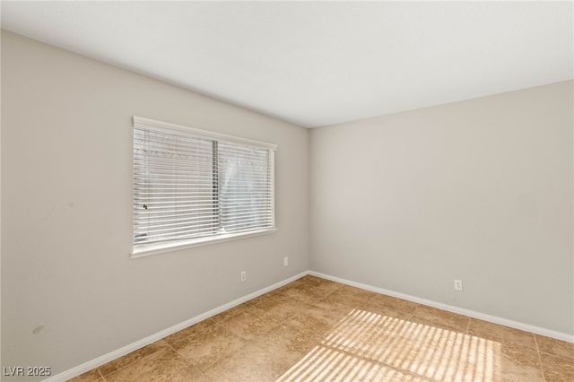 325 Esquina Drive, Henderson, NV 89014